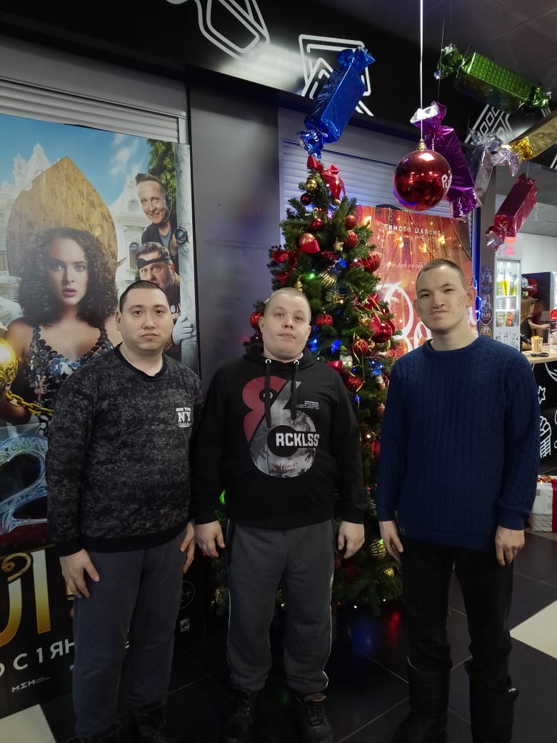 «БРЕМЕНСКИЕ МУЗЫКАНТЫ» и ПРАЗДНИЧНАЯ ПЛОЩАДЬ