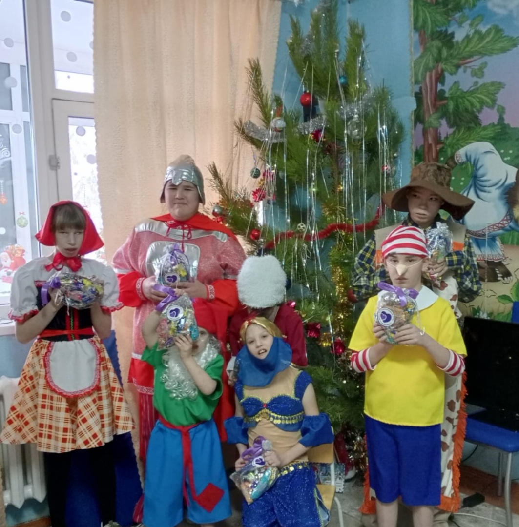 «МИР В ВАШИХ РУКАХ» и в руках детей