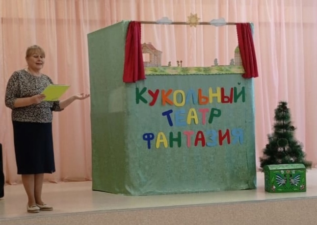 ДЕКАДА УКАТИЛАСЬ «КОЛОБКОМ»
