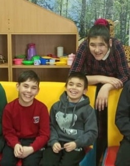 ПОСМЕЯЛИСЬ ОТ ДУШИ