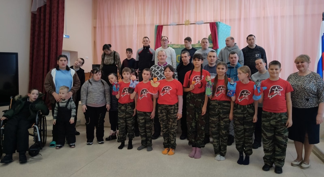 ДЕКАДА УКАТИЛАСЬ «КОЛОБКОМ»